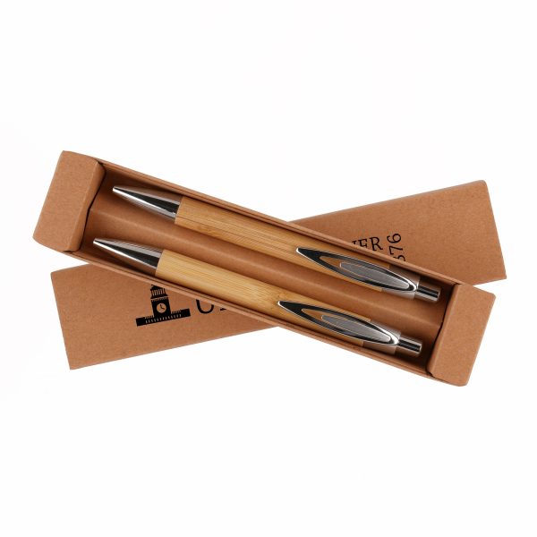 Set your brand apart with The Goa Bamboo Ball Pen and Goa Bamboo Eternity Pencil, beautifully displayed in the 100% recycled Natural Kraft Box. The perfect set for gifting to clients and on boarding employees.