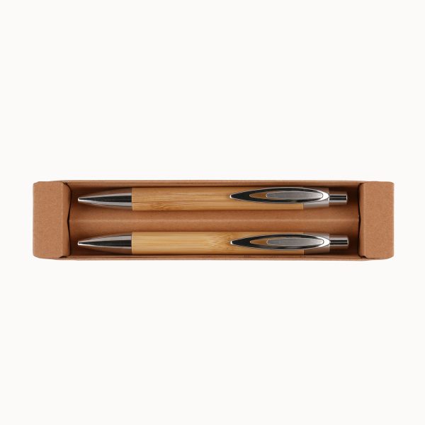 Set your brand apart with The Goa Bamboo Ball Pen and Goa Bamboo Eternity Pencil, beautifully displayed in the 100% recycled Natural Kraft Box. The perfect set for gifting to clients and on boarding employees.