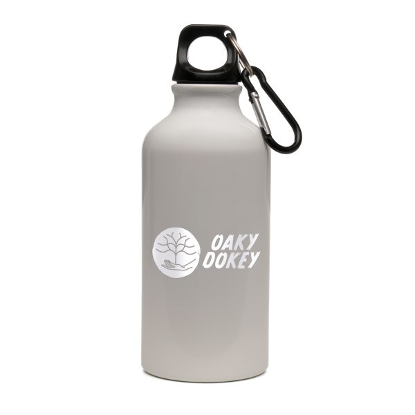 400ml single-walled recycled aluminium bottle is lightweight and durable, featuring a black recycled PP plastic screw-on cap and carabineer clip for easy attachment. BPA & PVC-free, it’s available in various colours and perfect for on-the-go hydration. Ideal for branding and promotional giveaways!