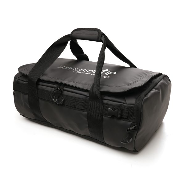 Spacious and adaptable duffle bag, featuring a generous capacity and crafted from waterproof tarpaulin material with a polyester lining. Equipped with convenient short webbed handles, shoulder straps and a gusset for water bottles.