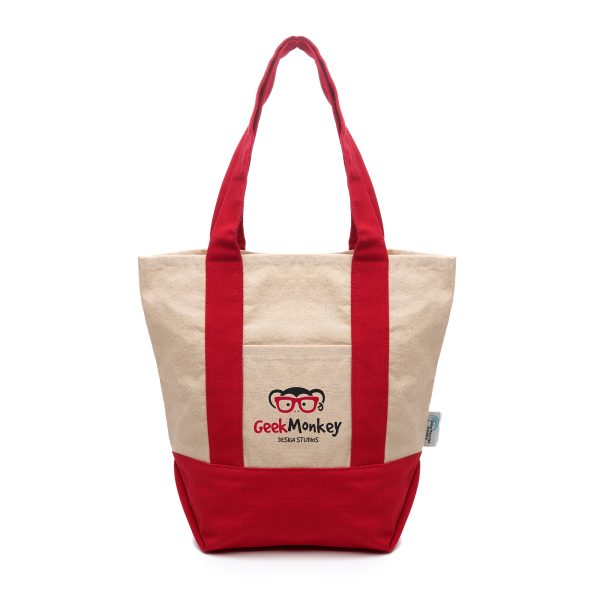 Natural 10oz cotton tote made from 100% naturally dyed and recycled cotton canvas with a prominent print area for your company’s logo.